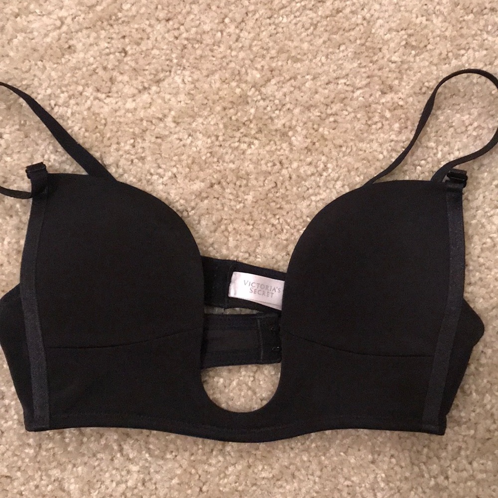 Plunge bra